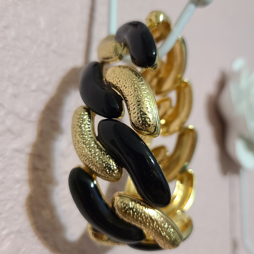 Black and Gold Bracelet